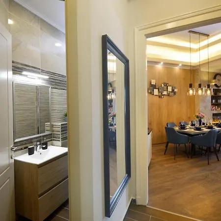 Orangehomes 4 Bdrm View To Synagogue Apartamento Budapest